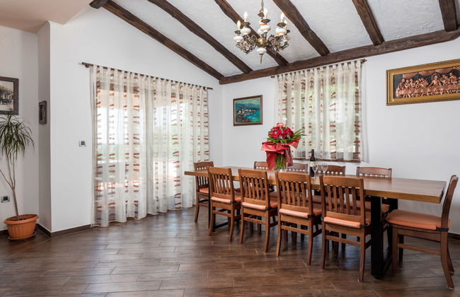 Casa de 7 quartos em Kastav com piscina privada e jardim - Foto 10