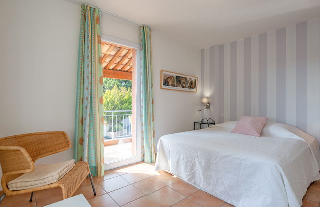 Casa de 4 quartos em Roquebrune-sur-Argens com piscina e jardim - Foto 9