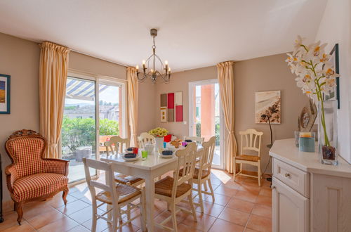 Foto 4 - Casa con 3 camere da letto a Roquebrune-sur-Argens con piscina e giardino