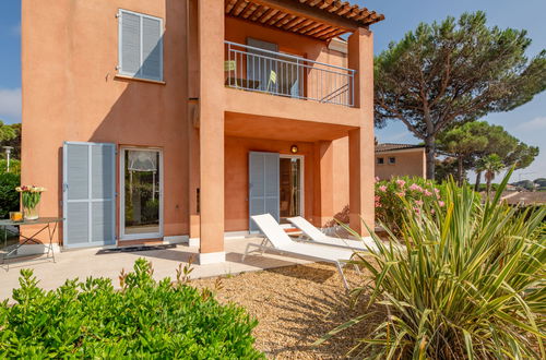 Foto 20 - Casa con 3 camere da letto a Roquebrune-sur-Argens con piscina e giardino