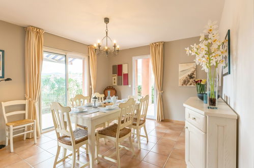 Photo 9 - Maison de 3 chambres à Roquebrune-sur-Argens avec piscine et vues à la mer