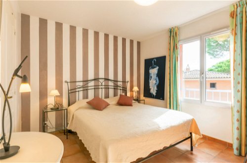 Foto 5 - Casa con 3 camere da letto a Roquebrune-sur-Argens con piscina e vista mare