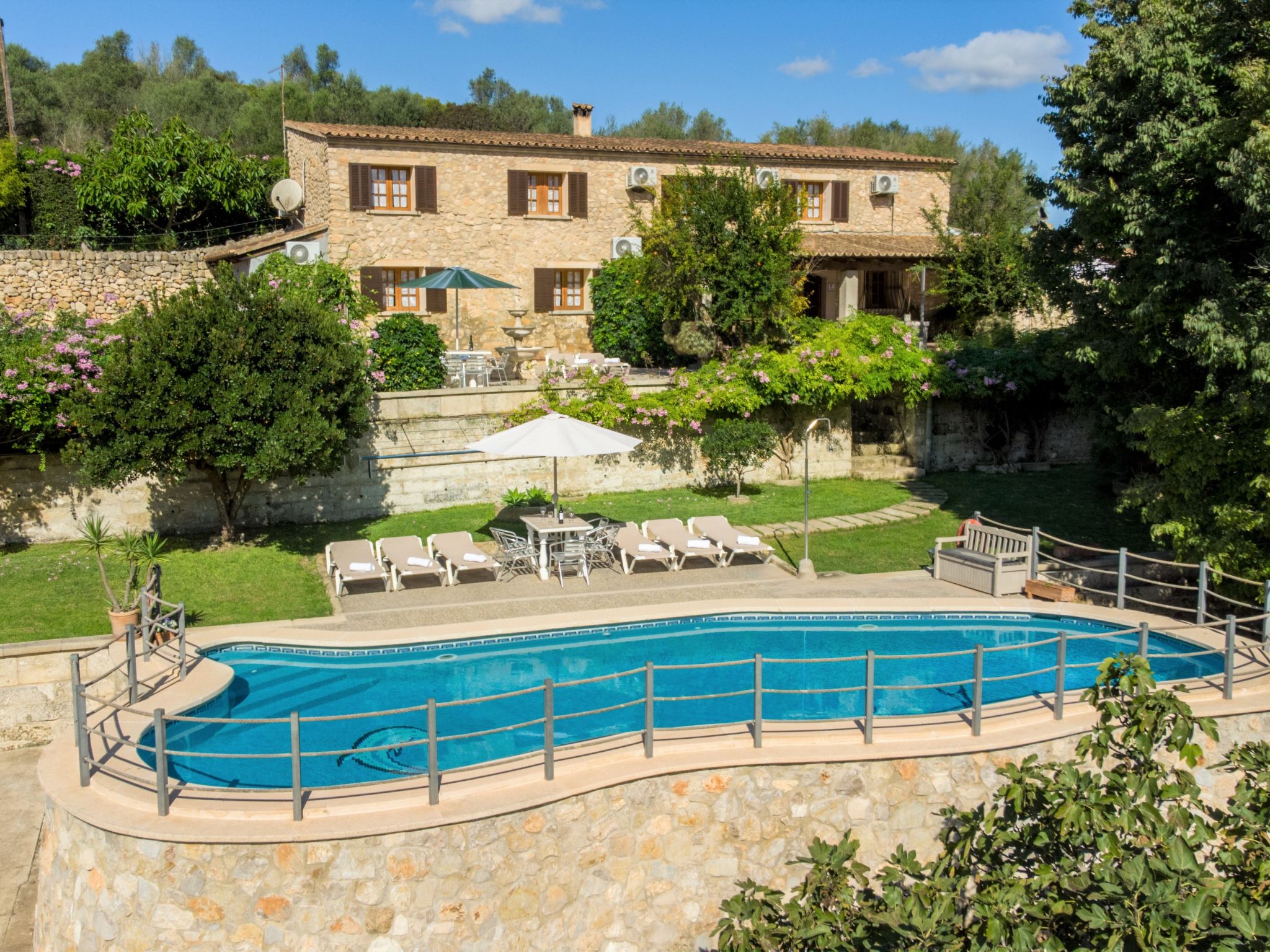 Foto 2 - Casa de 4 habitaciones en Santa Margalida con piscina privada y vistas al mar