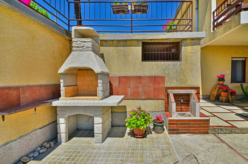 Photo 18 - 1 bedroom Apartment in Opatija with garden and terrace