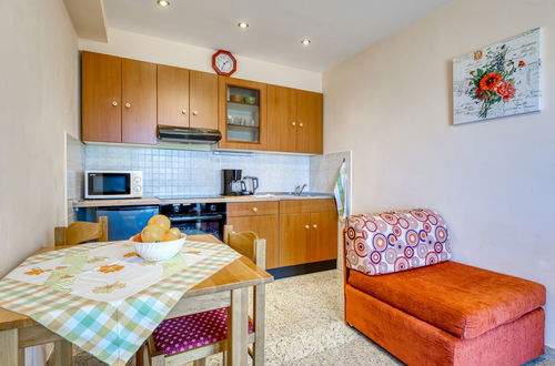 Photo 6 - 1 bedroom Apartment in Opatija with garden and terrace