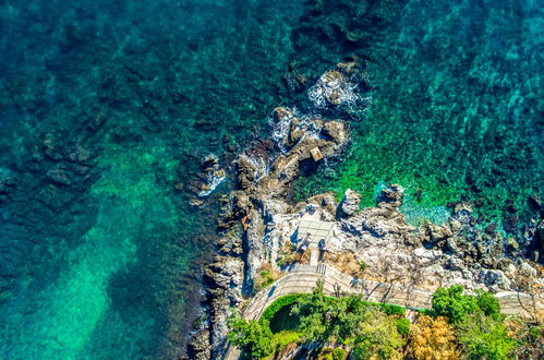 Foto 25 - Appartamento con 1 camera da letto a Opatija con giardino e terrazza