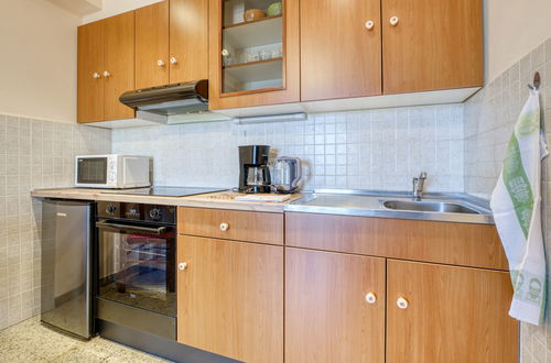Photo 7 - 1 bedroom Apartment in Opatija with garden and terrace