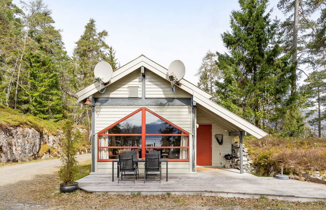 Casa de 3 quartos em Balestrand com jardim - Foto 8
