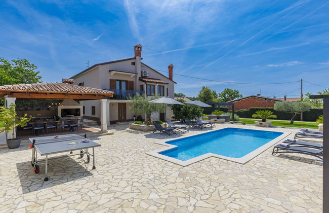Casa de 6 quartos em Kaštelir-Labinci com piscina privada e jardim - Foto 17