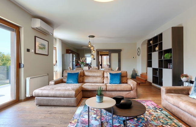 Casa de 6 quartos em Kaštelir-Labinci com piscina privada e jardim - Foto 11