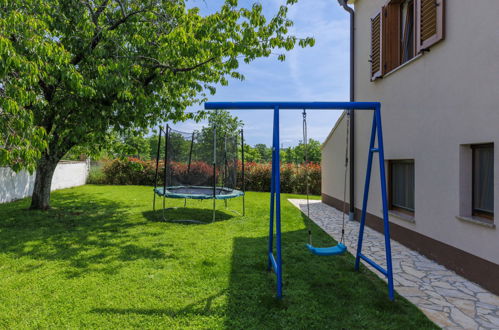 Photo 39 - Maison de 4 chambres à Kaštelir-Labinci avec piscine privée et vues à la mer