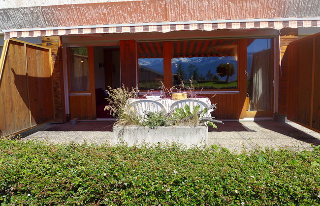 Apartamento de 2 quartos em Crans-Montana com piscina e terraço - Foto 19