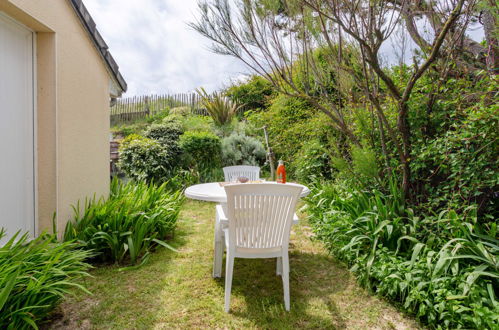 Photo 12 - Maison de 1 chambre à La Haye avec terrasse et vues à la mer