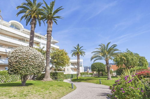 Foto 14 - Apartamento de 1 habitación en Cannes con piscina y vistas al mar