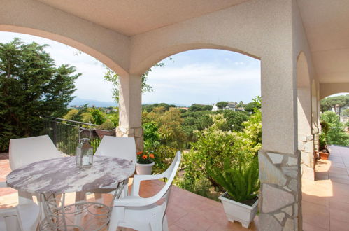 Photo 19 - 3 bedroom House in Lloret de Mar with private pool and garden