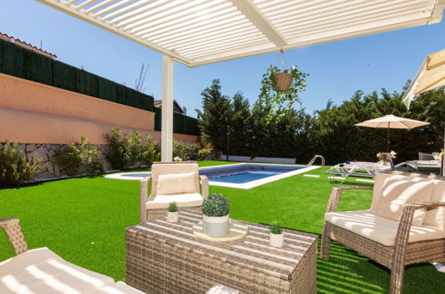 Foto 23 - Casa de 3 quartos em Lloret de Mar com piscina privada e jardim