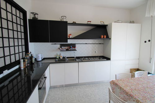 Photo 11 - 3 bedroom Apartment in Moneglia with terrace and sea view