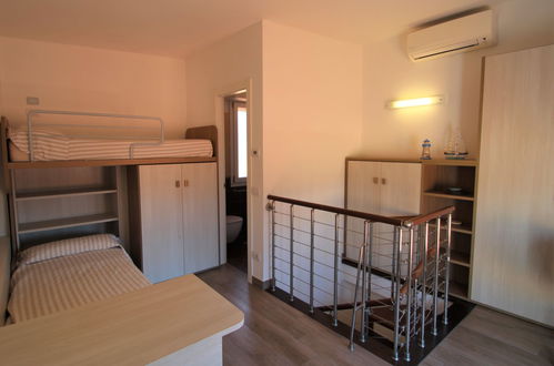 Foto 16 - Appartamento con 3 camere da letto a Moneglia con terrazza