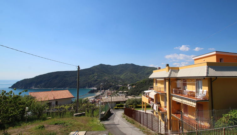 Foto 1 - Apartamento de 3 quartos em Moneglia com terraço e vistas do mar