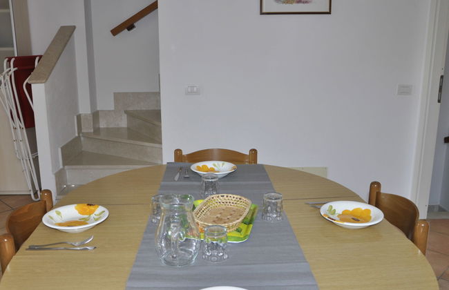 Casa de 6 quartos em Lazise com piscina e jardim - Foto 9