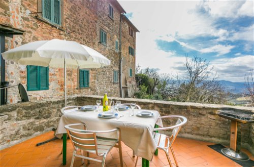 Photo 31 - Appartement de 4 chambres à Montecatini Val di Cecina avec terrasse