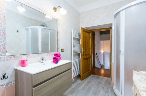 Foto 26 - Appartamento con 4 camere da letto a Montecatini Val di Cecina con terrazza