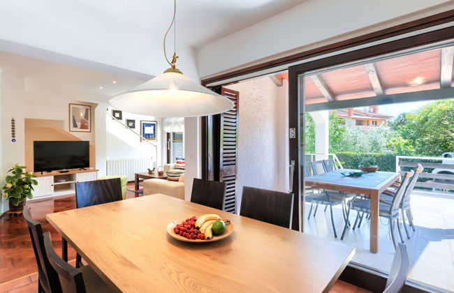 Casa de 5 quartos em Poreč com piscina privada e jardim - Foto 13