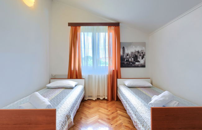 Casa de 5 quartos em Poreč com piscina privada e jardim - Foto 37