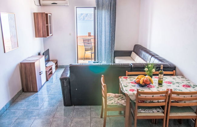 Apartamento de 3 quartos em Novi Vinodolski com terraço - Foto 21