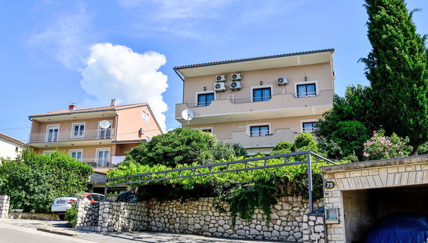 Apartamento de 3 quartos em Novi Vinodolski com terraço - Foto 5