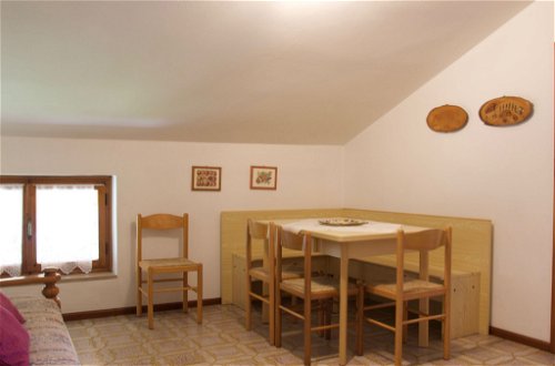 Foto 10 - Appartamento con 3 camere da letto a Ledro con giardino e vista sulle montagne
