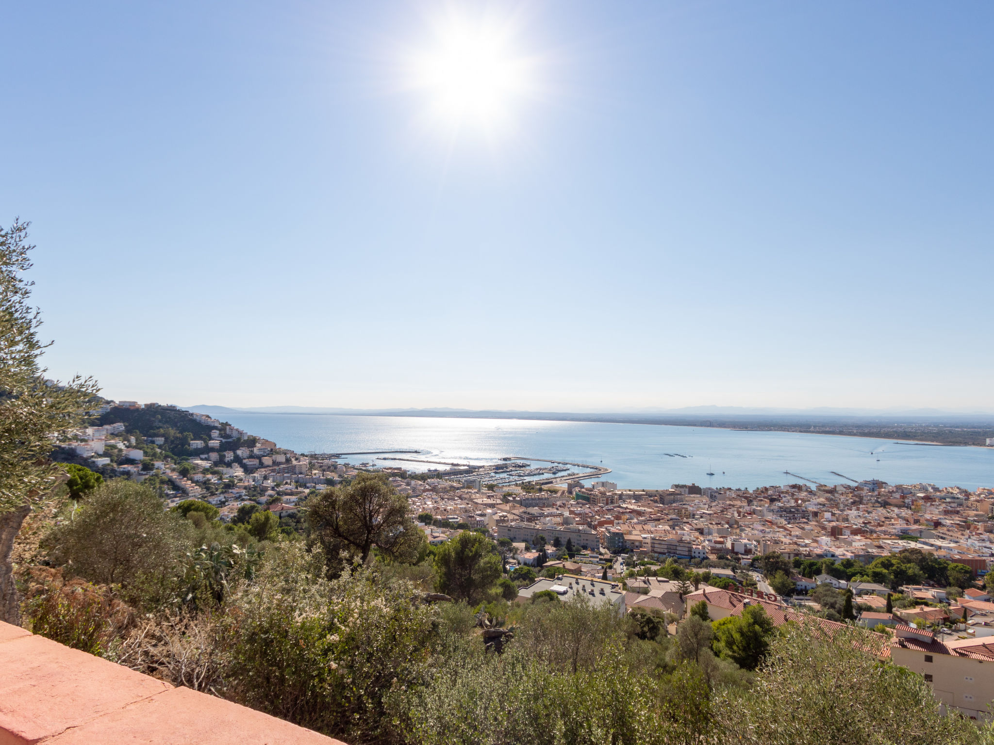 Photo 31 - Maison de 2 chambres à Roses avec terrasse et vues à la mer