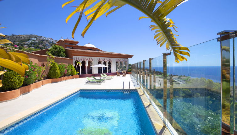 Foto 1 - Casa de 4 quartos em Altea com piscina privada e terraço