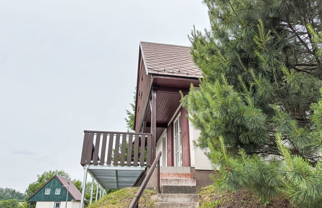 Casa de 3 quartos em Černý Důl com piscina e jardim - Foto 24