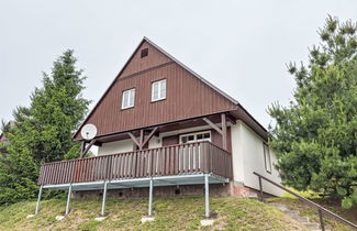 Foto 1 - Haus mit 3 Schlafzimmern in Černý Důl mit schwimmbad und garten