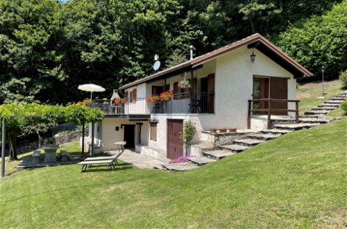 Foto 20 - Casa de 2 habitaciones en Trarego Viggiona con terraza y vistas a la montaña