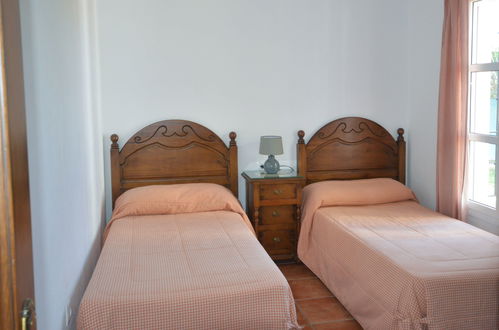 Photo 11 - 3 bedroom House in Conil de la Frontera with private pool and garden