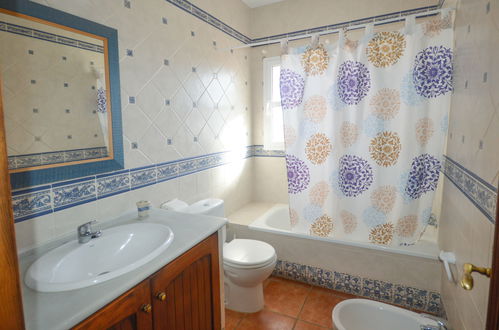 Foto 14 - Casa de 3 quartos em Conil de la Frontera com piscina privada e jardim