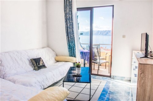 Photo 11 - 2 bedroom Apartment in Novi Vinodolski with terrace and sea view