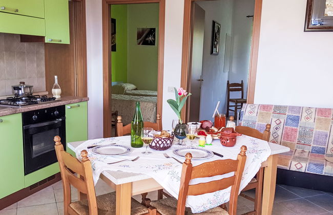 Apartamento de 3 quartos em Ricadi com piscina e jardim - Foto 2