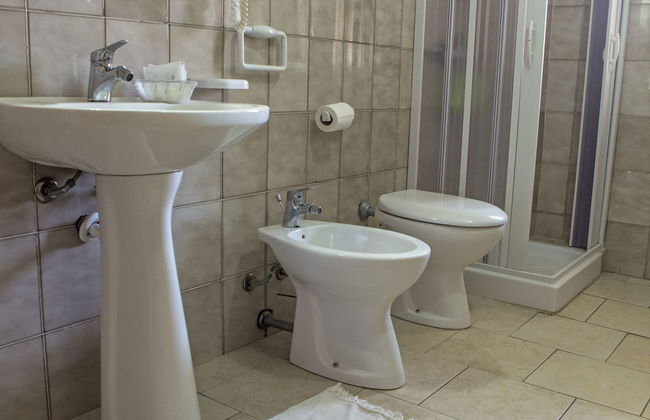 Apartamento de 3 quartos em Ricadi com piscina e jardim - Foto 15