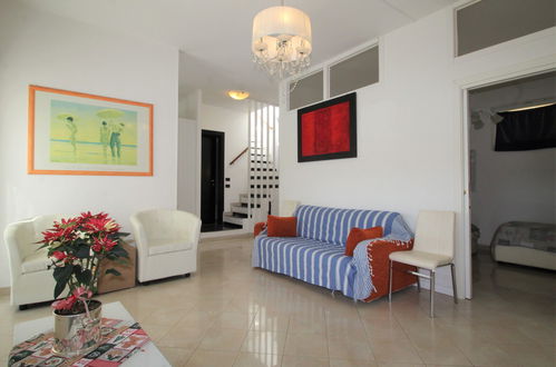 Foto 5 - Apartamento de 1 habitación en Moneglia con terraza y vistas al mar