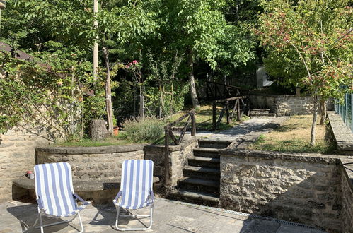 Photo 4 - Maison de 3 chambres à Casteldelci avec jardin