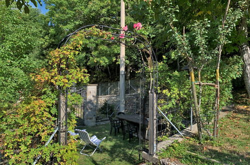 Photo 32 - Maison de 3 chambres à Casteldelci avec jardin