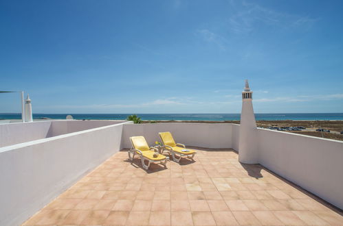 Photo 23 - Maison de 2 chambres à Lagos avec terrasse et vues à la mer