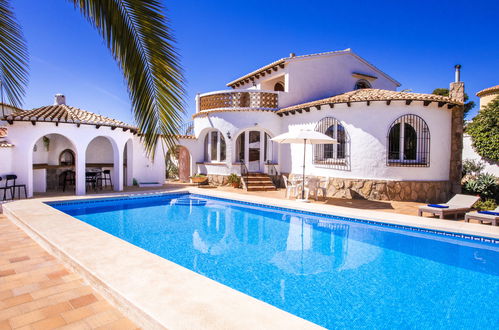 Foto 1 - Casa de 2 quartos em Jávea com piscina privada e vistas do mar