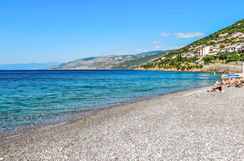 Foto 1 - Appartamento con 2 camere da letto a Senj con terrazza e vista mare