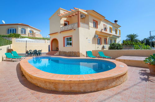 Foto 20 - Casa de 4 quartos em Calp com piscina privada e jardim