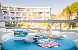 Foto 1 - Apartamento de 1 habitación en La Grande-Motte con terraza y vistas al mar