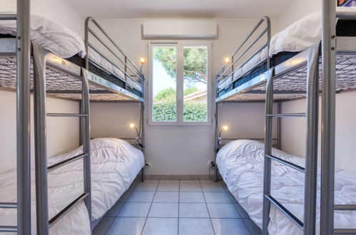 Foto 17 - Casa con 3 camere da letto a Vendays-Montalivet con piscina privata e vista mare